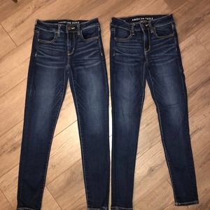 2 pair of American Eagle Jegging Jeans
